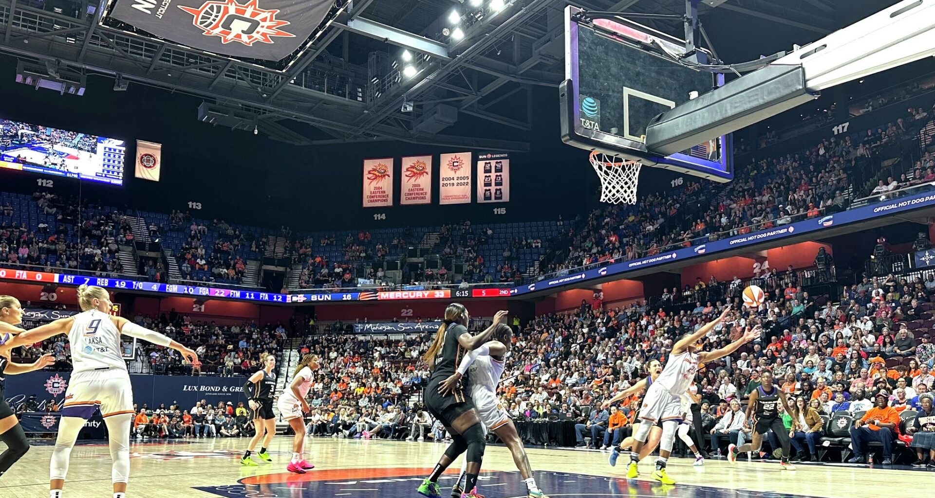 Connecticut Sun sale to Houston owner doesn't pass the smell test