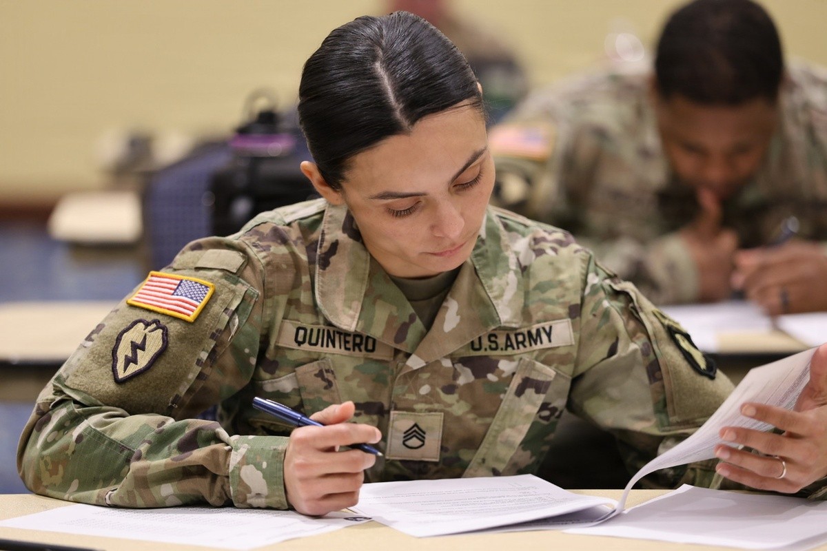 Army Human Resources continuous transformation | Article