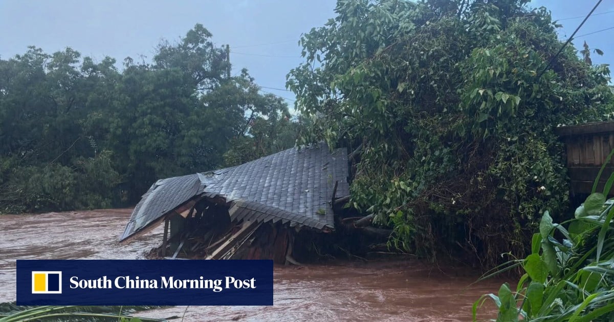 Hawaii suffers worst flooding in 20 years, with more rain expected