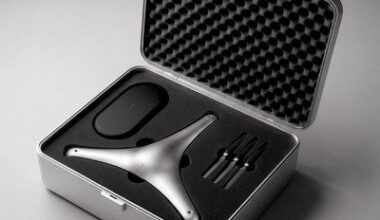 A Designey Tri-Rotor Drone - Core77