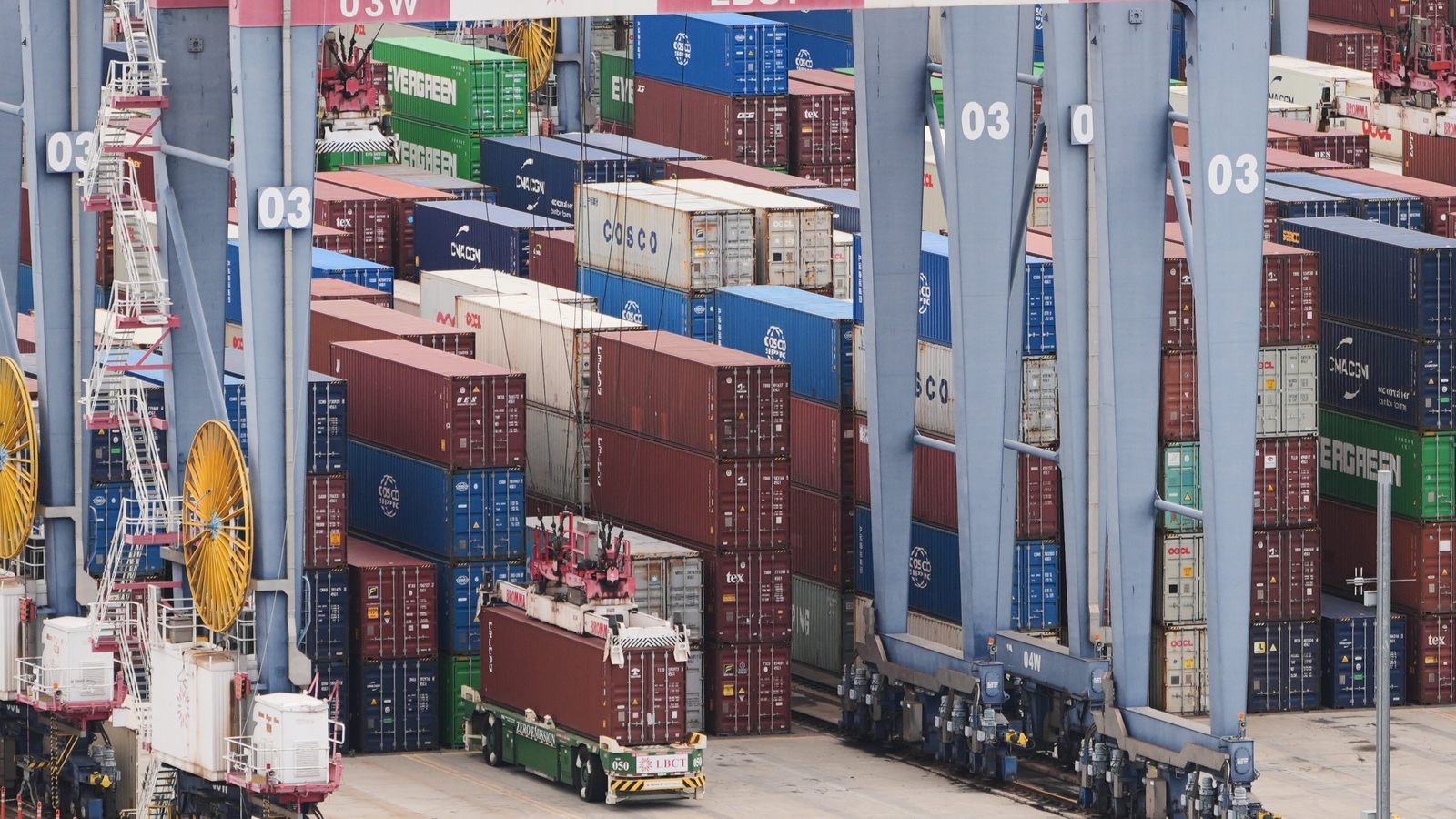 Tariff news: Judge rules companies are entitled to refunds for Trump tariffs overturned by Supreme Court