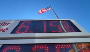 Iran war: How US gas prices, stock market, economy are impacted by international conflict