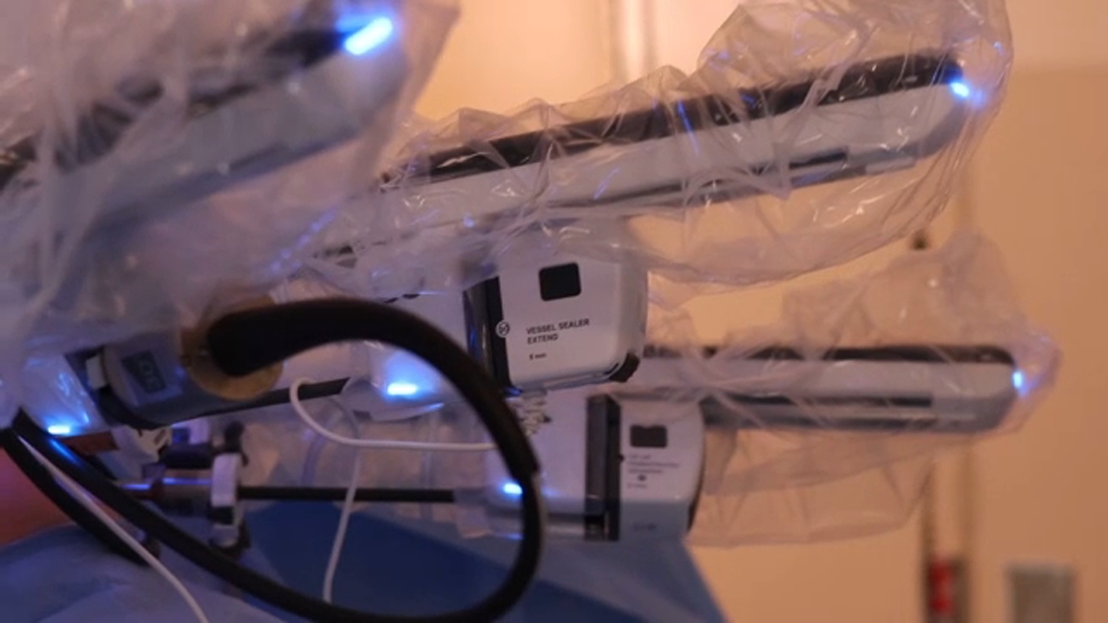 Valley doctor performs 3,000th robotically-assisted surgery