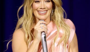 Hilary Duff on Haylie Duff, Parents Estrangements