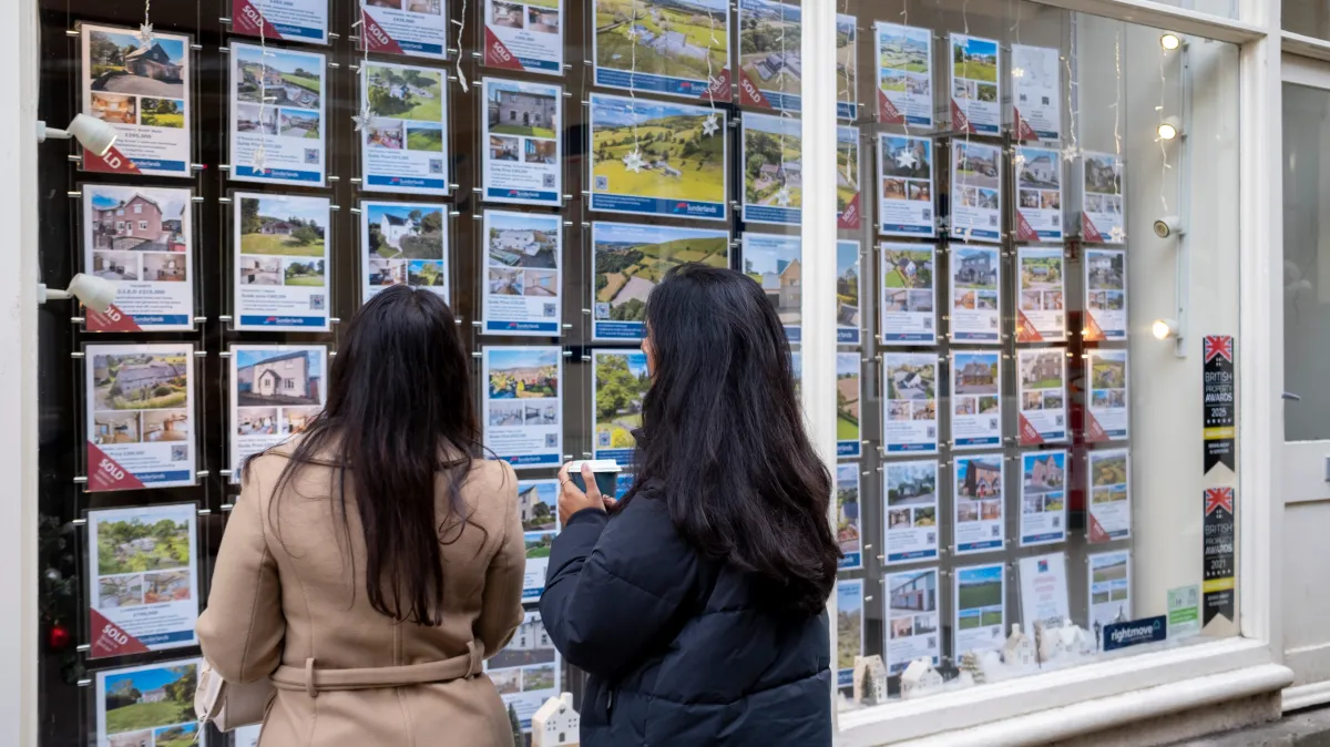 Lenders pull 1,000 mortgage deals — here’s what to do