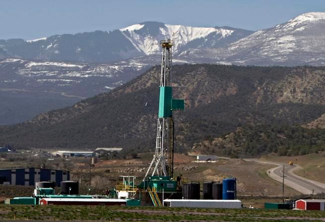 EPA tells Colorado to redo 6 air permits for oil and gas sites