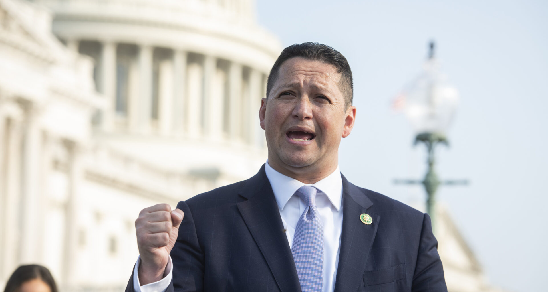 Tony Gonzales admits affair with aide who died by suicide