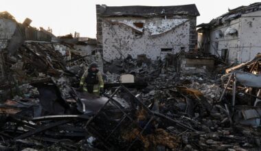 Six killed in attacks on Ukraine as EU extends sanctions against Russians | Russia-Ukraine war News