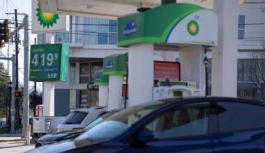 Vehicles at a gas station in Atlanta, Georgia