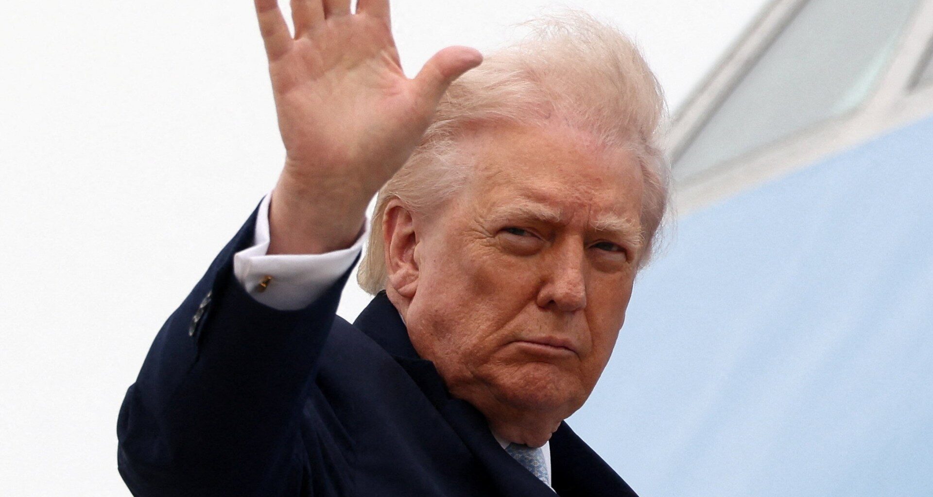 Trump postpones military strikes on Iranian power plants for five days | US-Israel war on Iran News