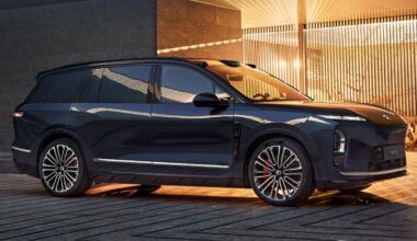 Third-generation Nio ES8.