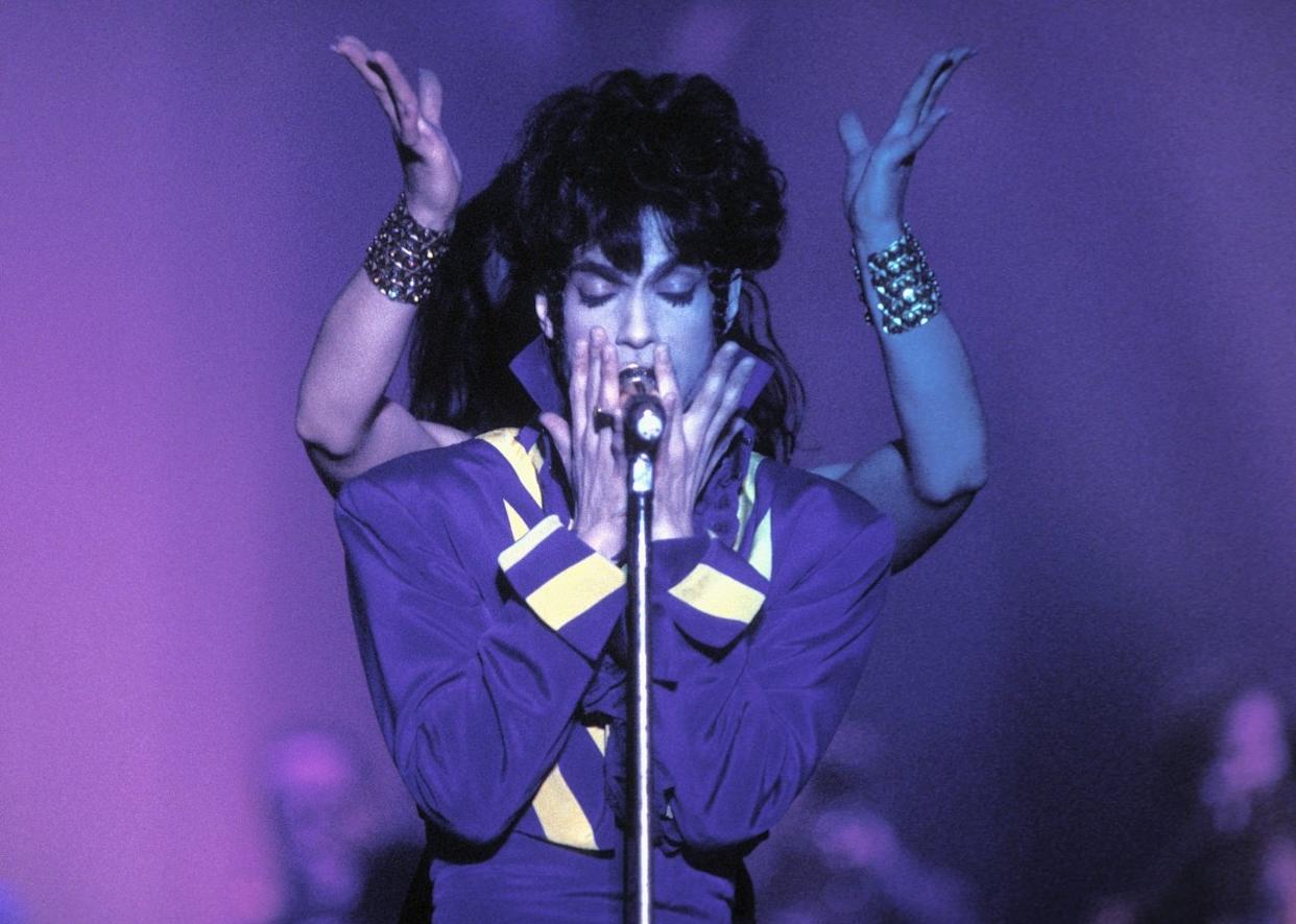 Prince performs on stage on August 9 1993 in Den Bosch. - 
