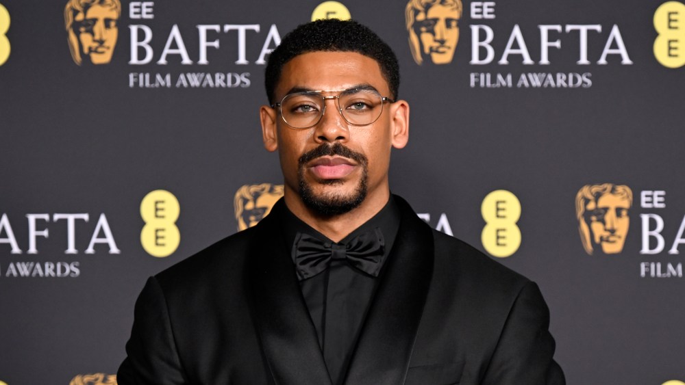 'Superman' Sequel Adds 'Lanterns' Star Aaron Pierre