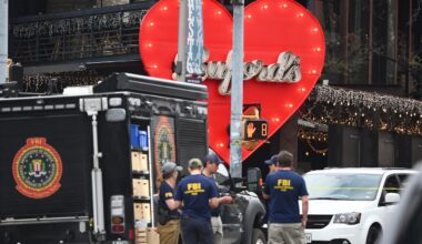 Mass shooting at Austin bar leaves 2 dead, 14 injured