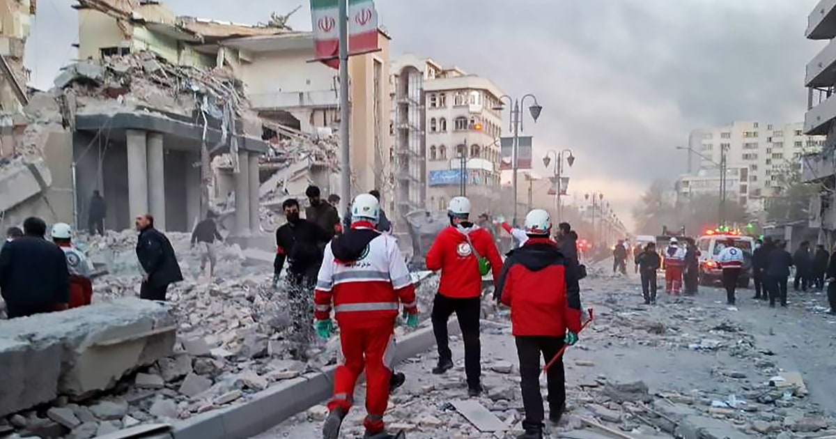 Trump warns of 'complete destruction,' while Iranian president signals de-escalation