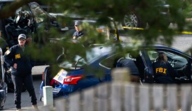 DC pipe bomb suspect says he should be covered by Trump's Jan. 6 pardons