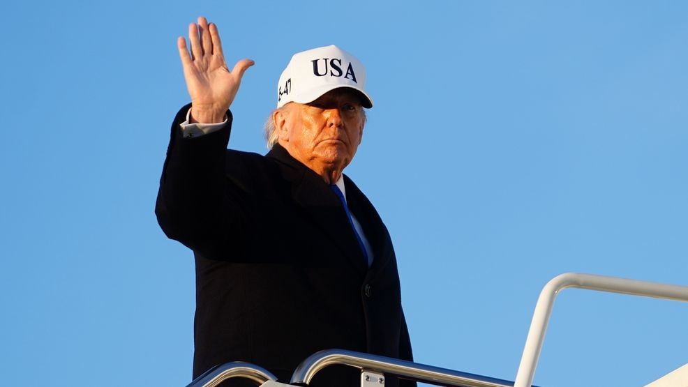 The National Desk dark theme brand icon