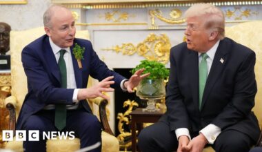 Donald Trump doubles down on Keir Starmer criticism as Micheál Martin boxes clever - BBC