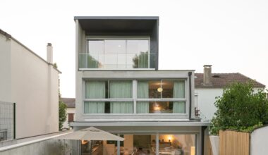 MXarchitecture installs back-to-back homes in Paris suburb