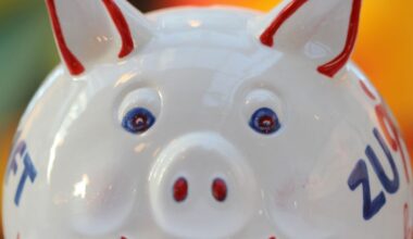 Five things parents should teach their kids about money