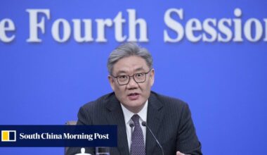 Beijing vows to expand imports amid ‘China shock’ fears