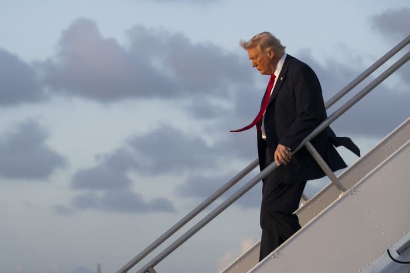 Trump airplane | Source: GETTY