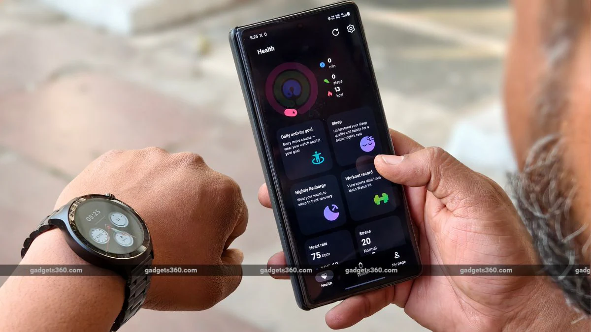 4 Moto Watch