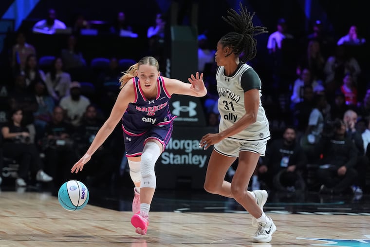 Paige Bueckers (left) in action for Breeze BC in an Unrivaled game earlier this month.