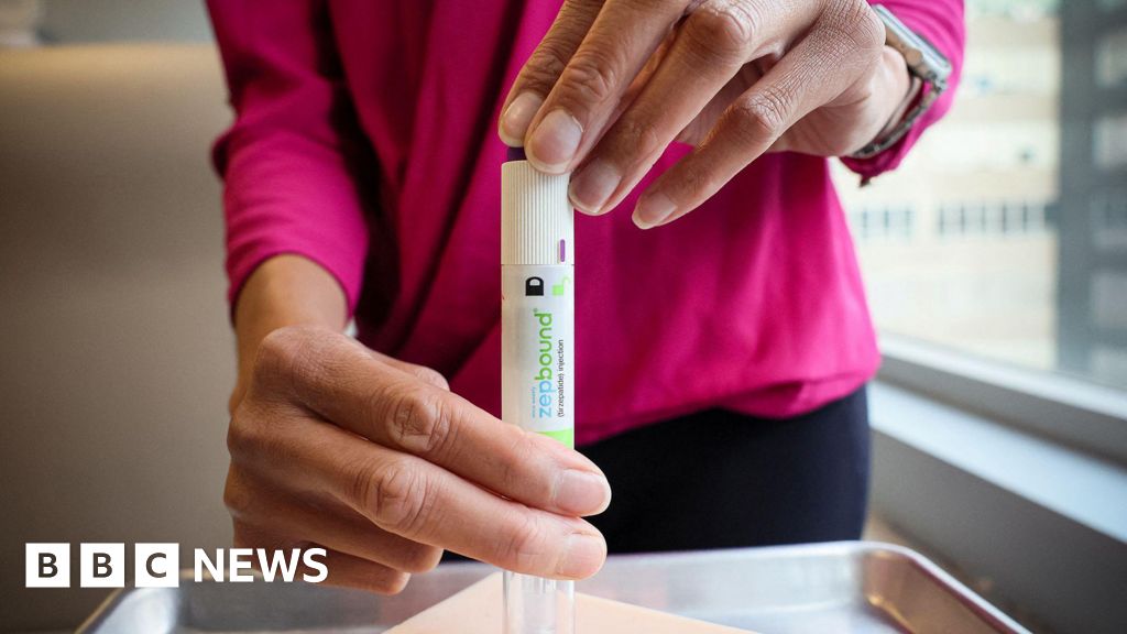 The cutthroat battle for the US weight-loss drug market - BBC