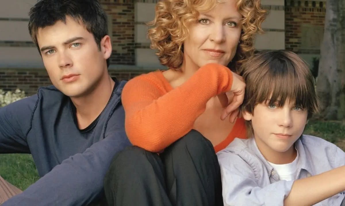 The WB's <em>Jack & Bobby</em> was inspired by real-life political brothers John and Robert Kennedy.The WB