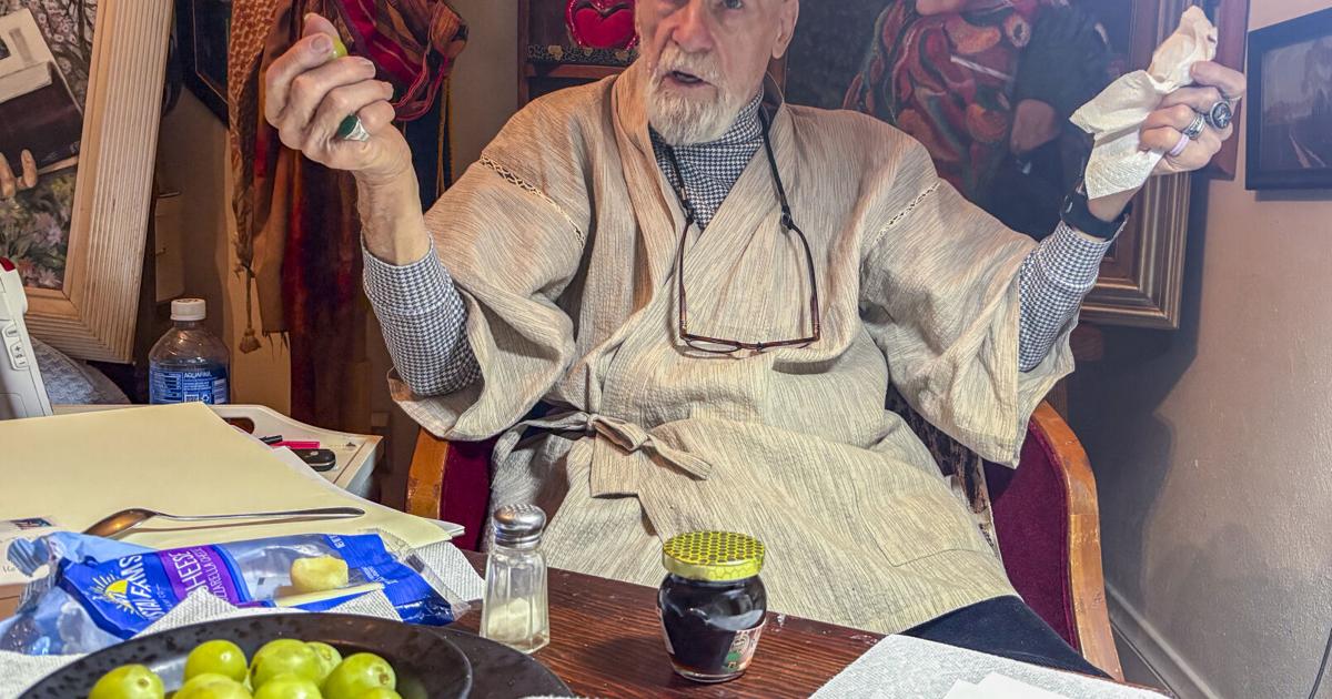 Art of survival; painter's perspective shaped by early life of war, revolution and devotion to craft | Front Page