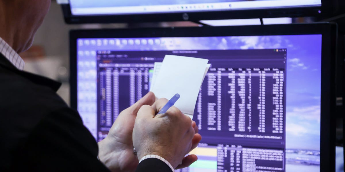 A Wealth Manager Who Boosted Cash Holdings Details Opportunities He's Eyeing