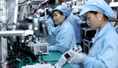 China's factory activity expands at quickest pace in over 5 years, private PMI shows
