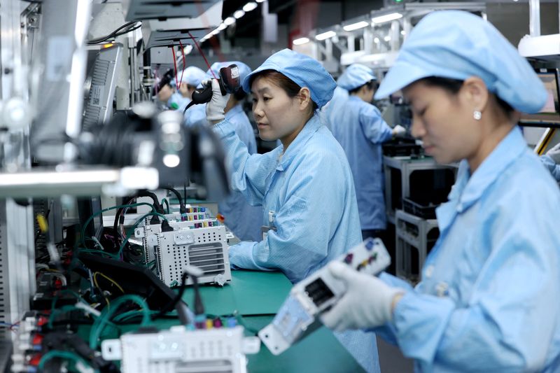 China's factory activity expands at quickest pace in over 5 years, private PMI shows