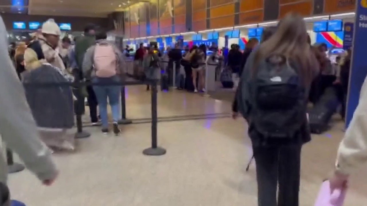 Long lines continue at Austin airport