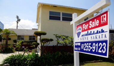 Mortgage rates jump back above 6% as Iran strikes stoke fresh inflation fears