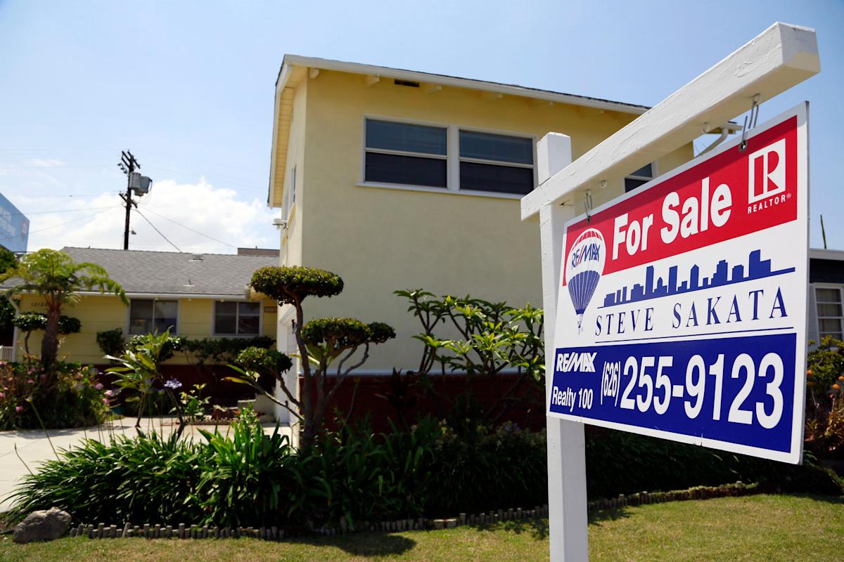 Mortgage rates jump back above 6% as Iran strikes stoke fresh inflation fears