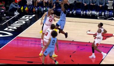 Bulls blow out the Grizzlies 132-107 as Josh Giddey gets his 4th triple-double in the last 5 games