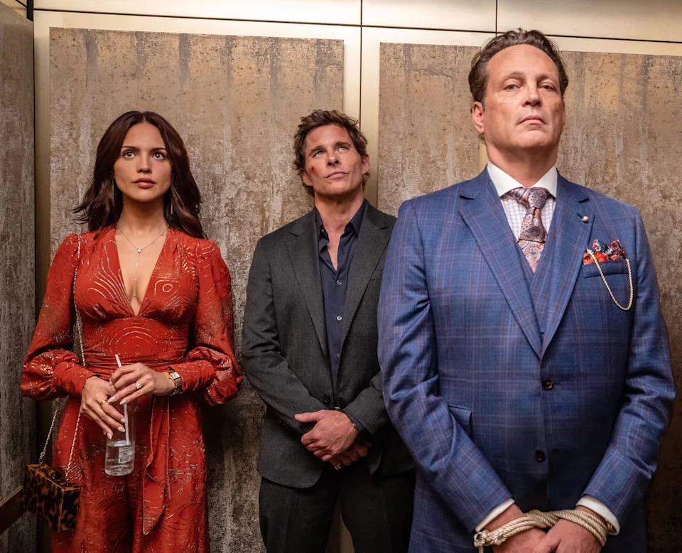 Eiza Gonzalez, James Marsden, and Vince Vaughn in Mike & Nick & Nick & Alice.