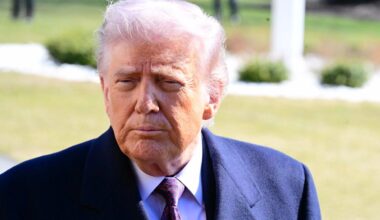 Trump’s Retirement Savings Plan Offers Potential Bonanza for Firms Like Fidelity