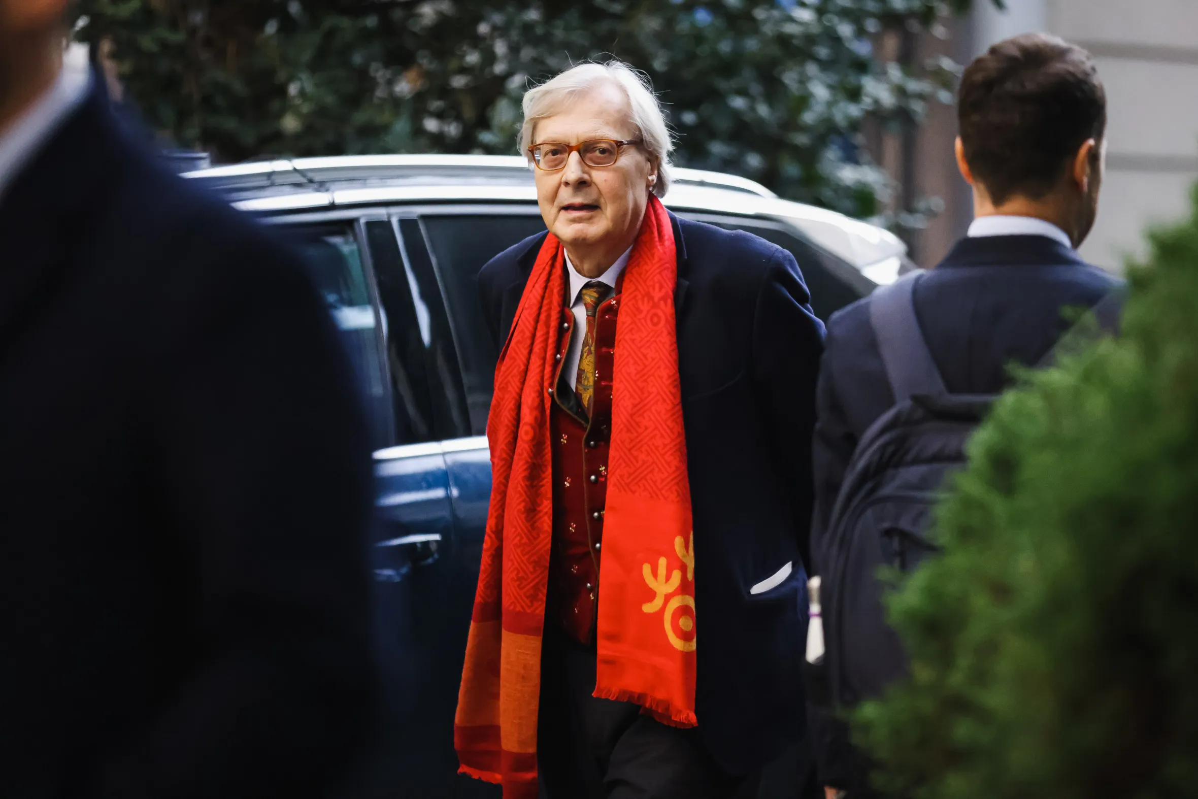 Vittorio Sgarbi attending the LaRipartenza24 forum.