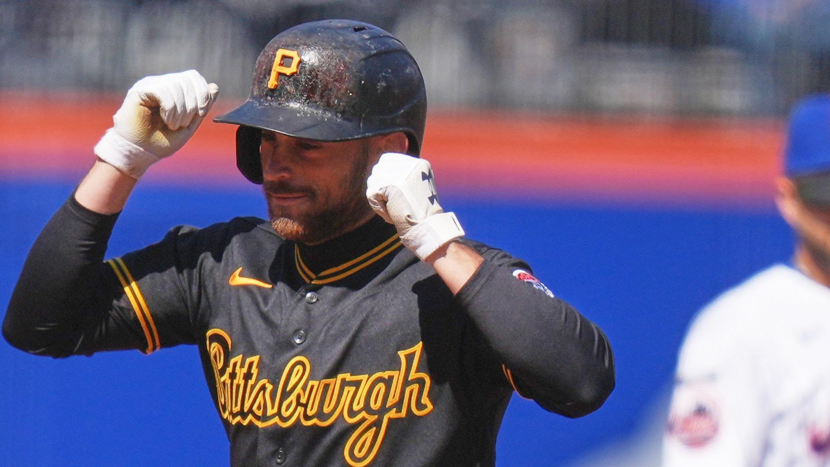 O'Hearn and Davis help the Pirates hold off the Mets 4-3 in 10 innings for their 1st win