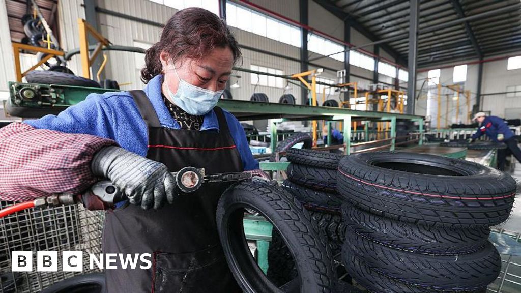 China exports surge despite Trump tariffs - BBC