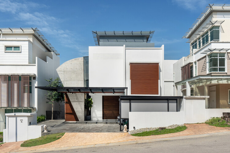 Interface House / Core Design Workshop - Exterior Photography, Balcony