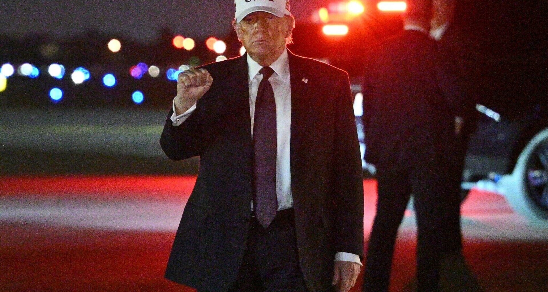 Unable to finish the job on his own, Trump takes a gamble in Iran