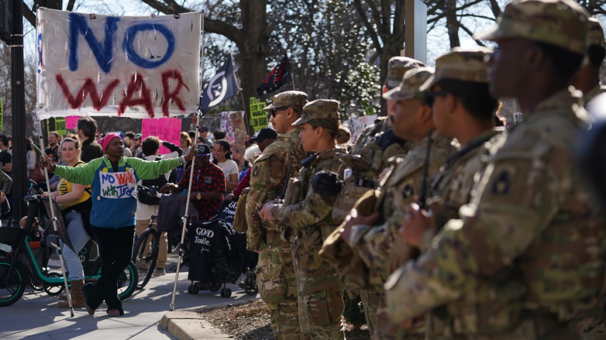 How have US politicians reacted to the attack on Iran? | Donald Trump News