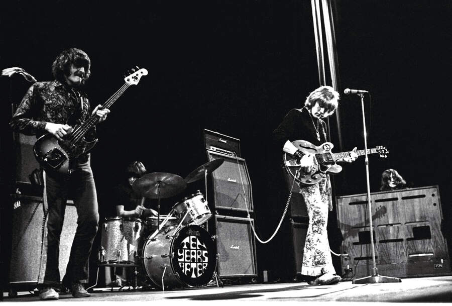 Ten Years After onstage