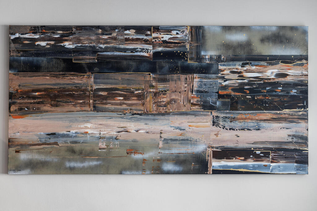 The artwork created by the interior designer specifically to suit the apartment (Photo: Yonatan Tamir) דירה לשוטר רווק, עיצוב: דותן ויסמין כהן