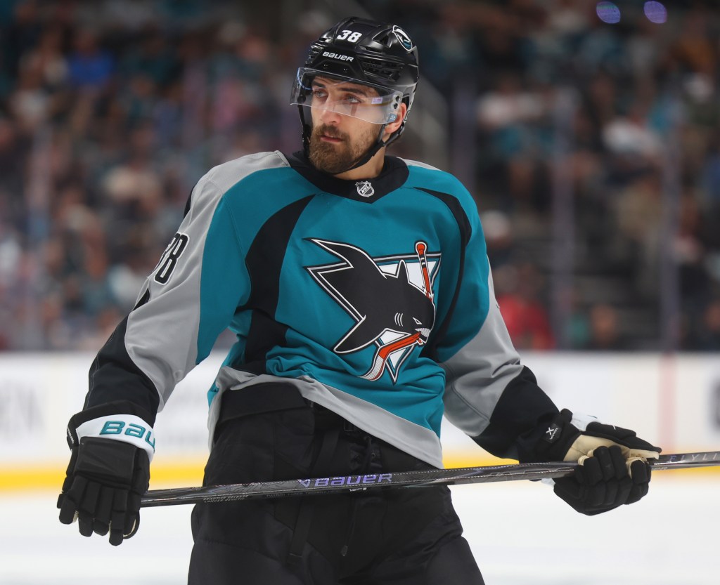 San Jose Sharks' Mario Ferraro focuses on Canadiens, not NHL trade deadline