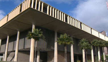 All clear given at State Capitol after bomb threat scare